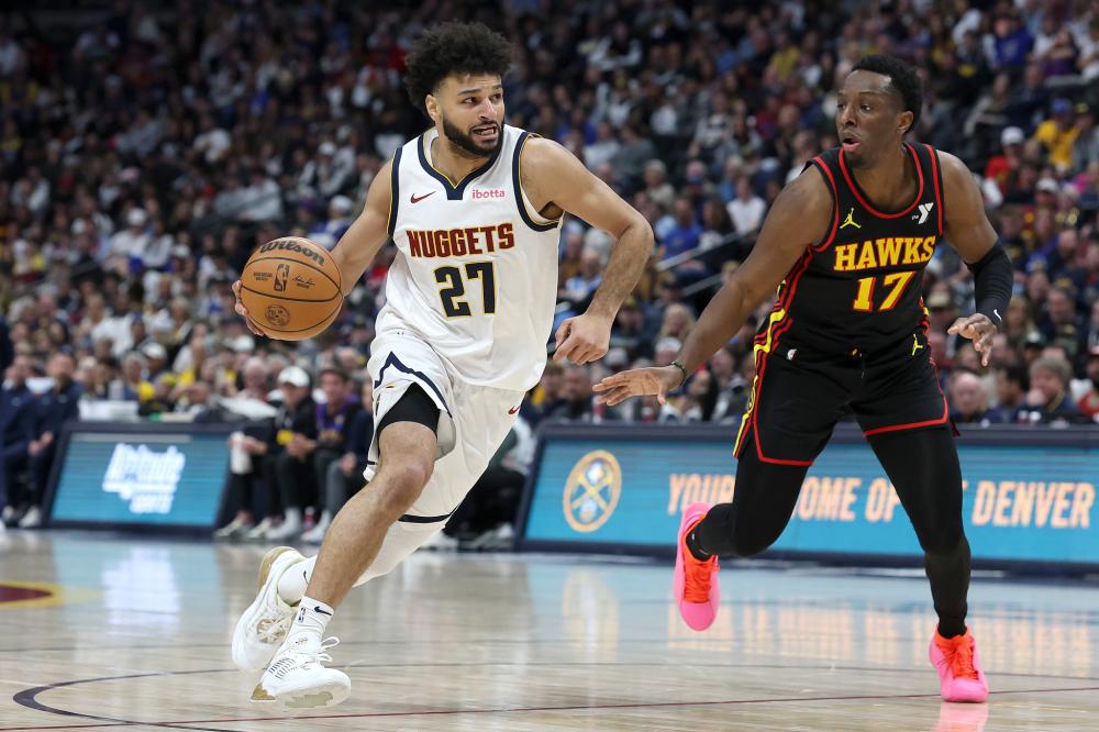 鼓励短传渗 鼓励短传渗